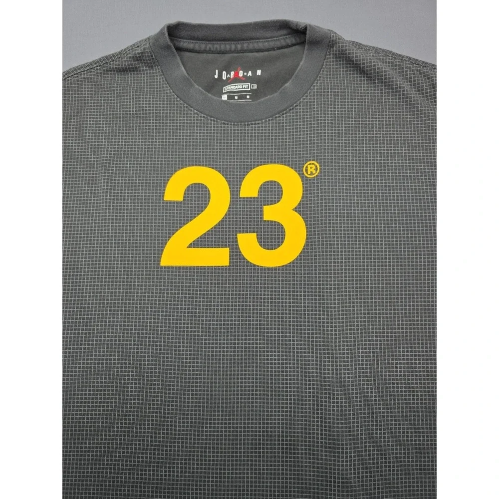 Jordan Engineered For Flight T-Shirt SP21 Black Grid Sample Men's Size M...